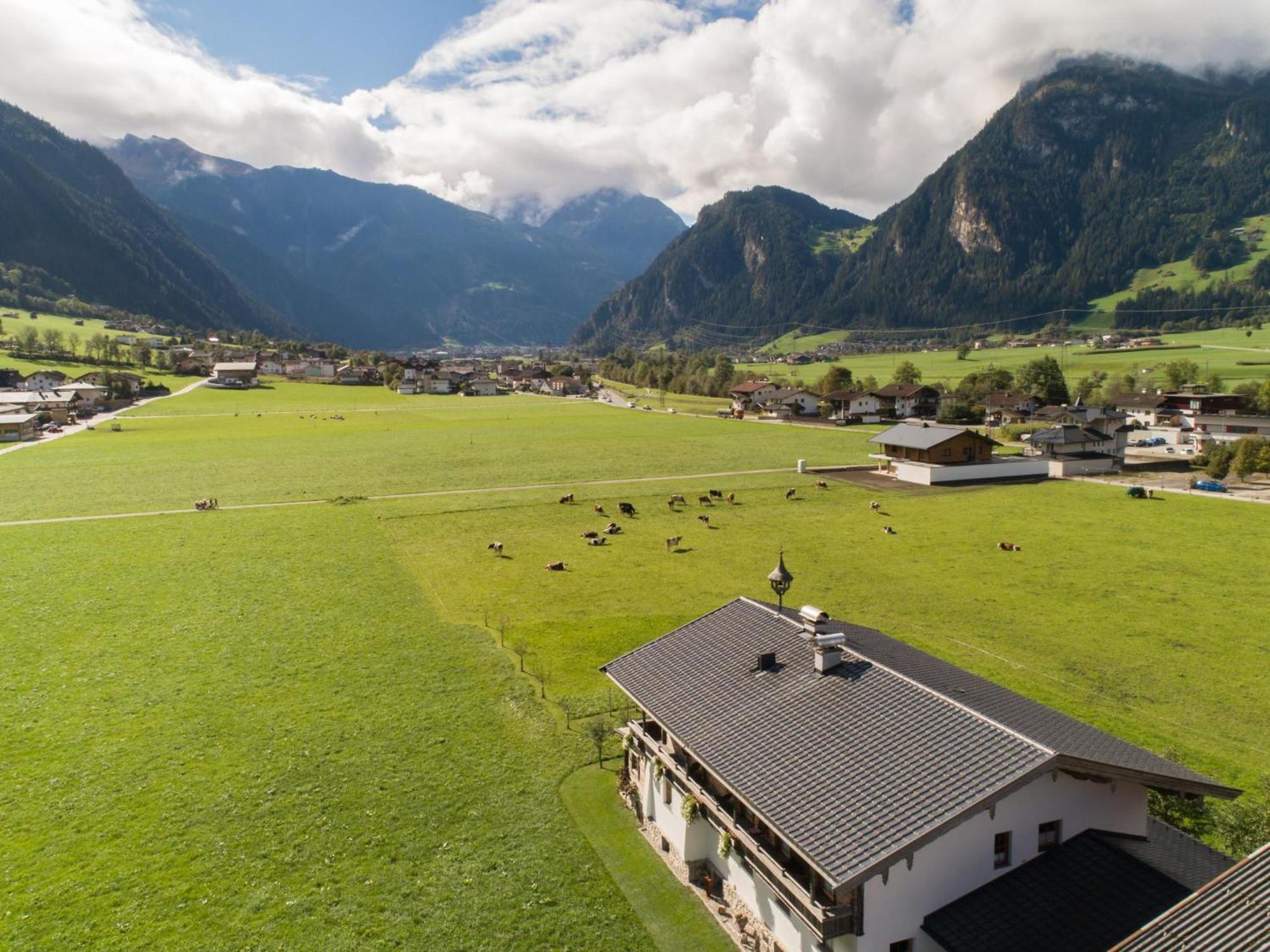 Blick Zum Mayrhofen Ramsau im Zillertal Exterior foto